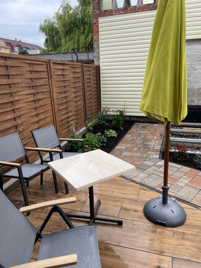 Ferienwohnung Nora Mit Blick Auf Den Ribnitzer See Bagian luar foto